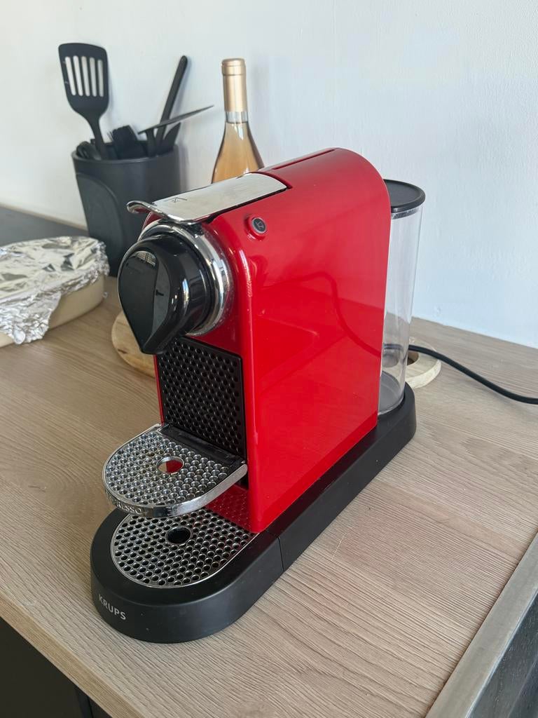 Krups Nespresso Citiz XN7415 - Koffiecupmachine - Rood, Witgoed en Apparatuur, Koffiezetapparaten, Gebruikt, Verzenden, Koffiemachine