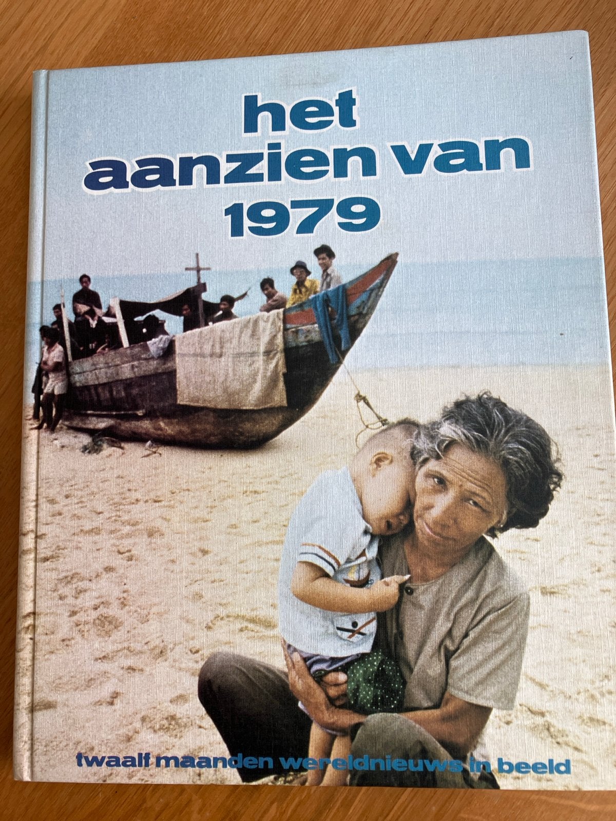 Het Aanzien van 1979 - Wereldnieuws in beeld, Ophalen of Verzenden, 20e eeuw of later, Gelezen