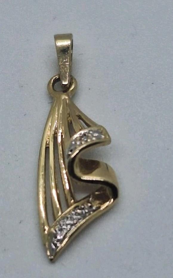 Gouden kettinghanger 585 met diamanten, 2.8 cm, Ophalen of Verzenden, Gebruikt