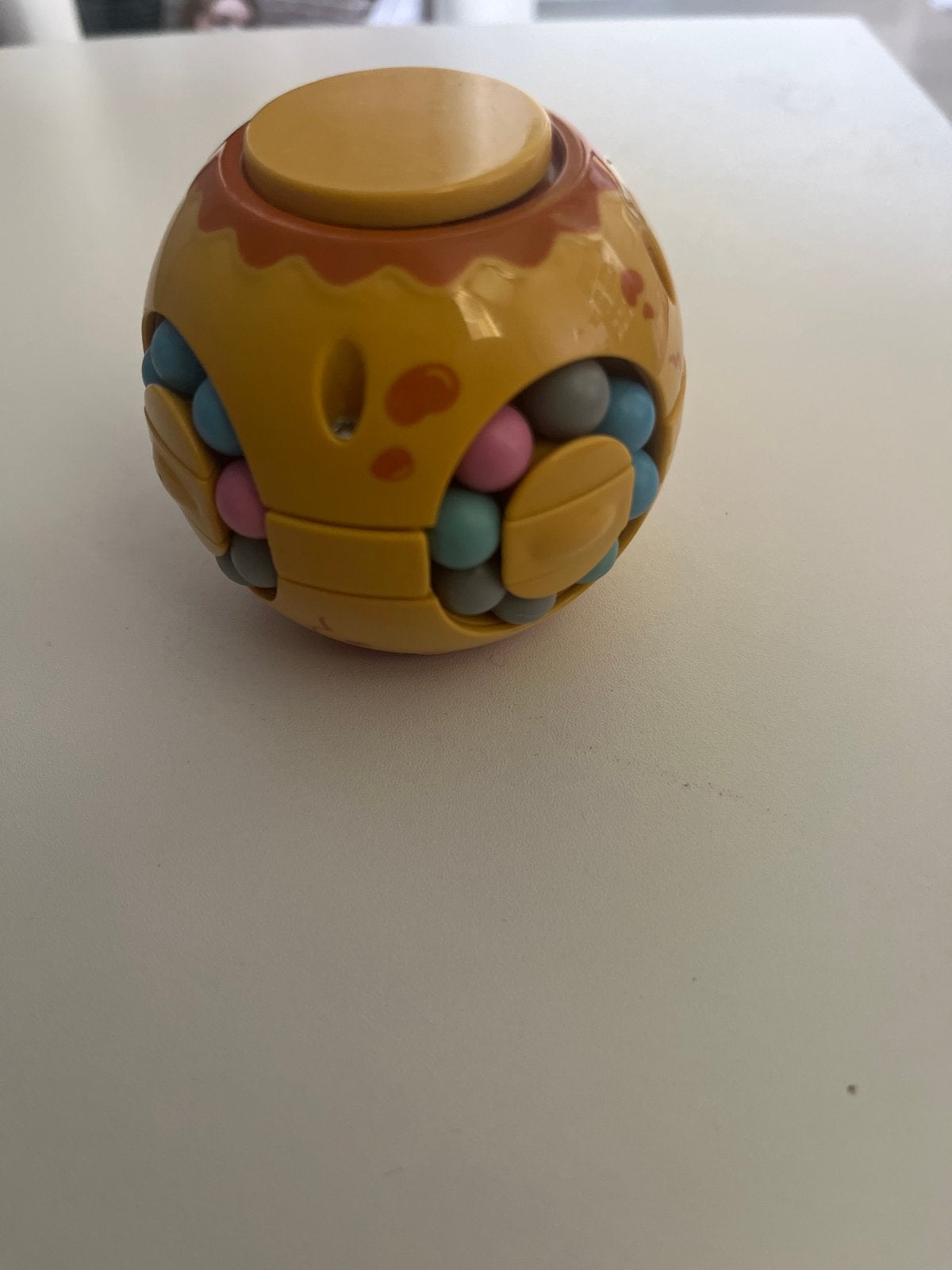 Puzzel Spinner - Draaiende Puzzelbal met Kleurrijke Kralen, Ophalen of Verzenden, Meer dan 50 stukjes, Gebruikt, 6 jaar of ouder