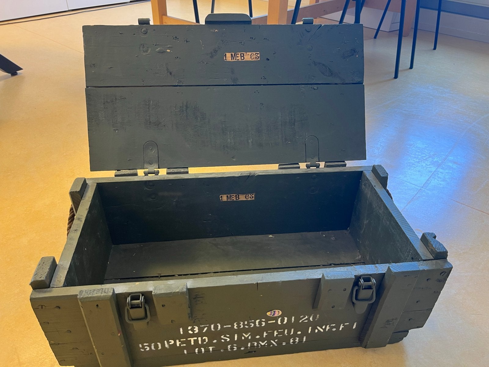 Vintage Leger Munitiekist - Houten Kist 1 MEB '63, Ophalen, Landmacht, Nederland, Kist of Geocache