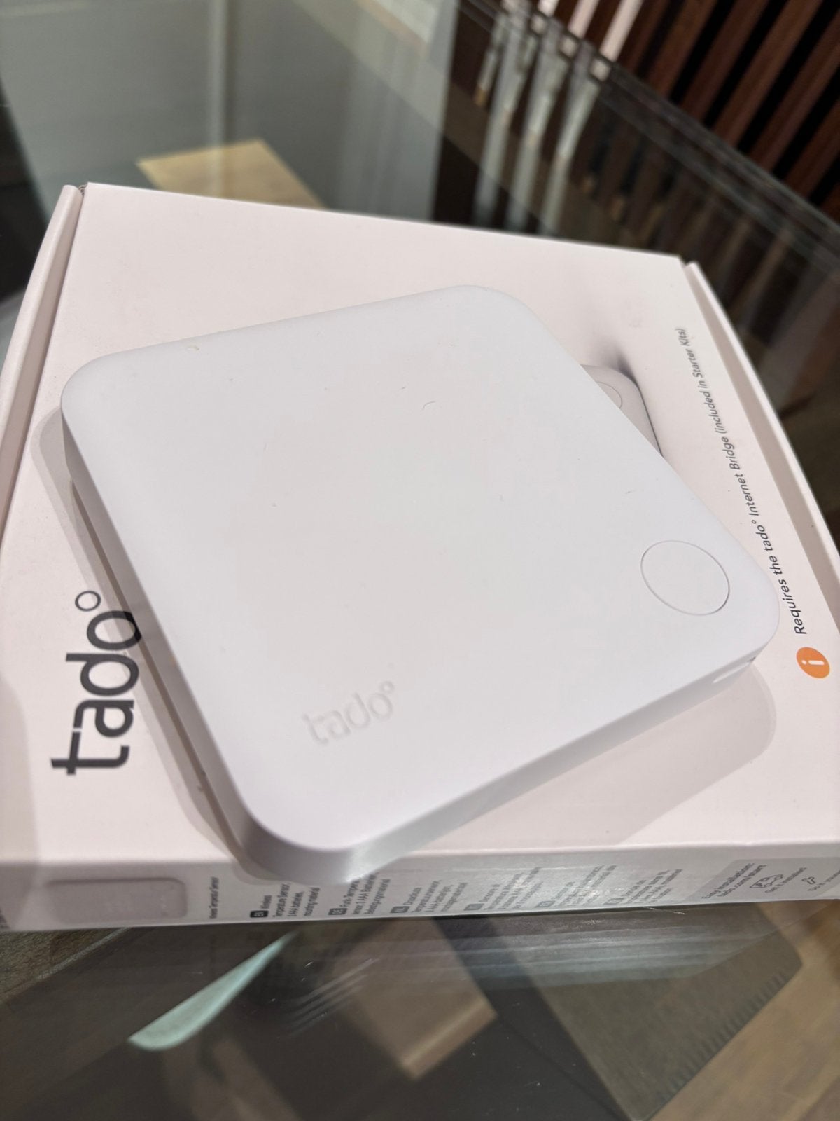 Tado v3 draadloze thermostaten (inclusief standaard), Ophalen of Verzenden, Slimme thermostaat, Zo goed als nieuw