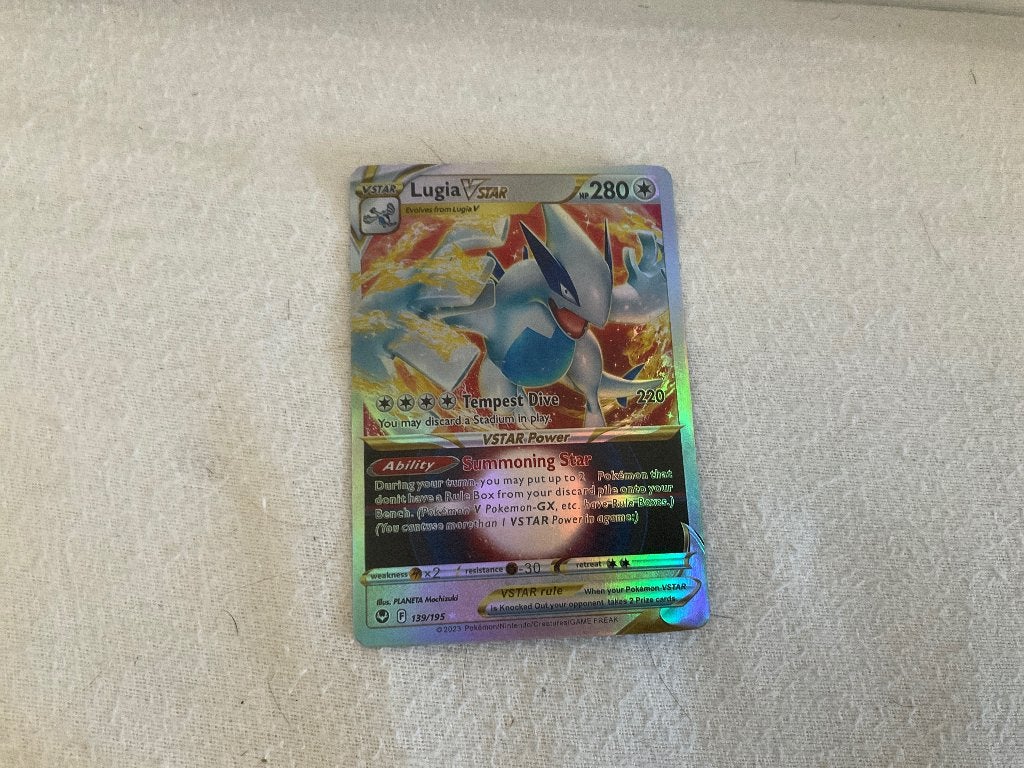 Lugia Vstar hp 280, Ophalen, Zo goed als nieuw, Losse kaart