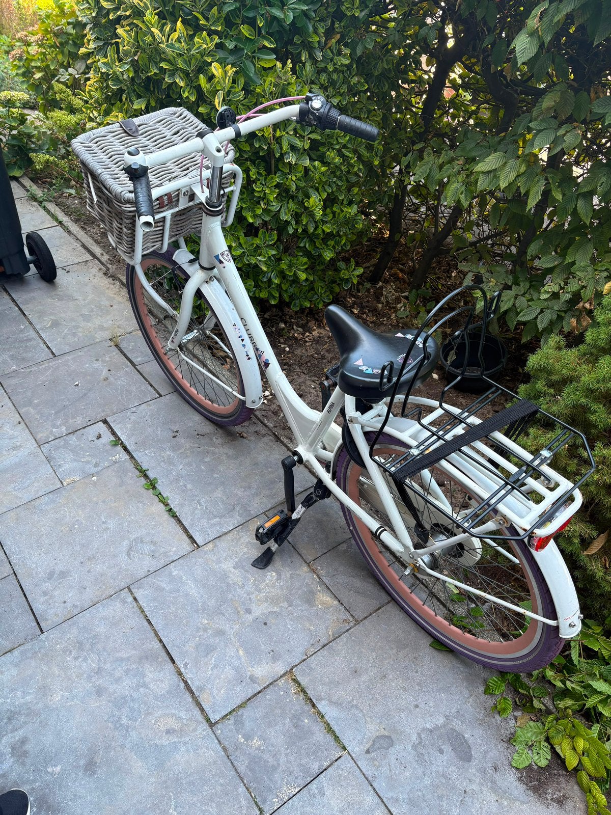 Alpina Clubb Kinderfiets 24" & Meisje school fiets, Ophalen, Zo goed als nieuw, 24 inch, Versnellingen