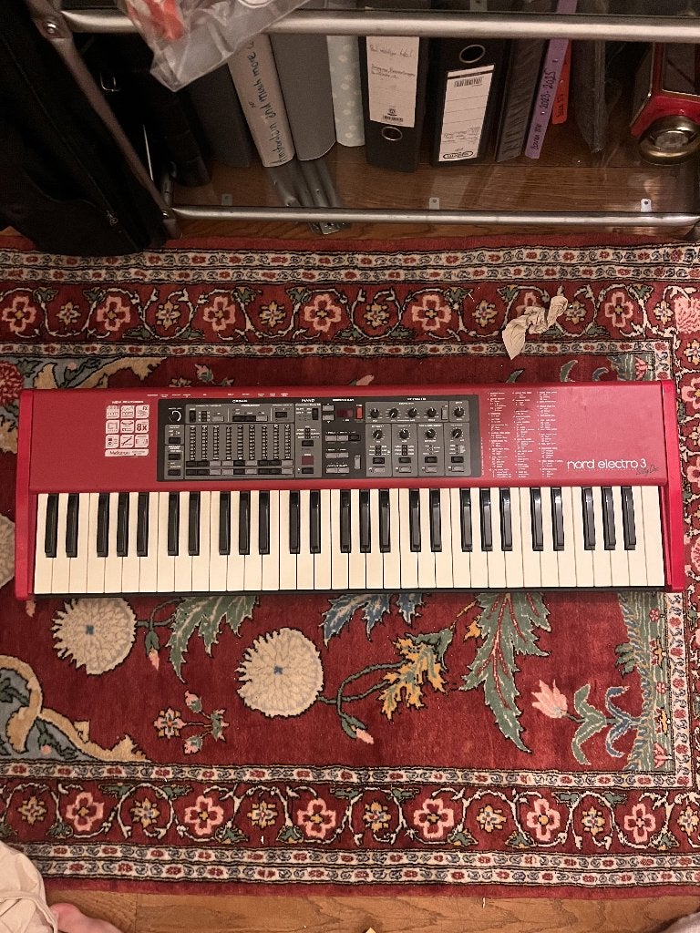 Nord Electro 3 (2009), Ophalen of Verzenden, Zo goed als nieuw, 61 toetsen, Overige merken
