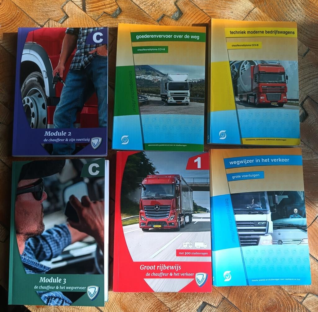 Theorieboeken groot rijbewijs C, Boeken, Ophalen of Verzenden, Nieuw, Vrachtwagen