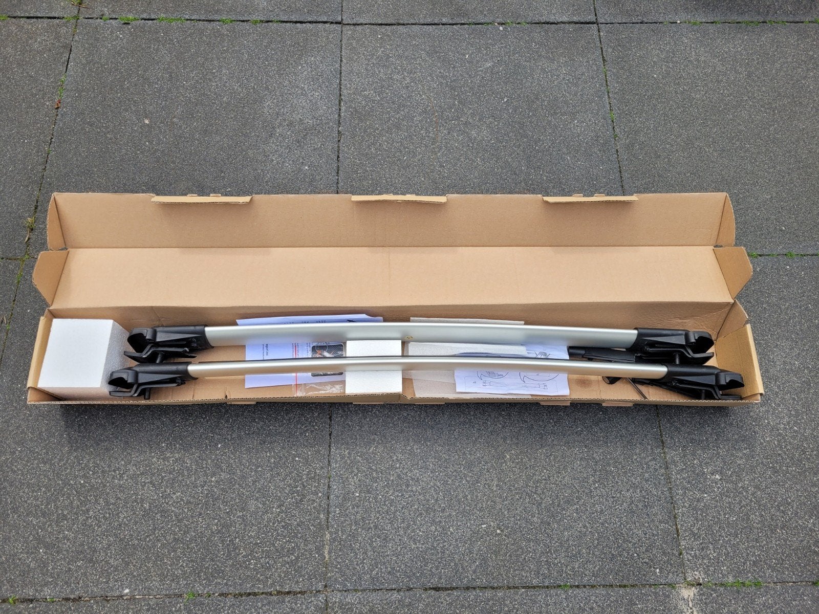 Aguri Prestige dakdragers Volvo V70 (2007-2016), Ophalen, Zo goed als nieuw
