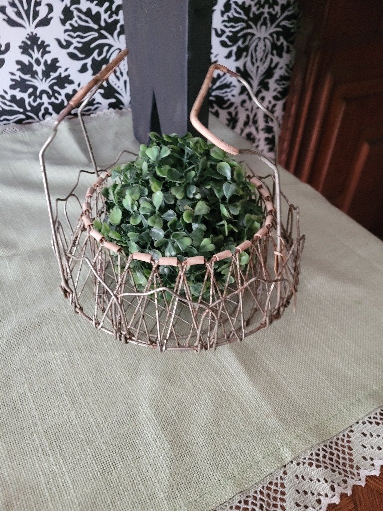 Vintage metalen eiermandje, uienmandje voorraadmandje, Heikant 21 Kaatsheuvel, Overige typen, Belle Vieille Brocante, Ophalen of Verzenden