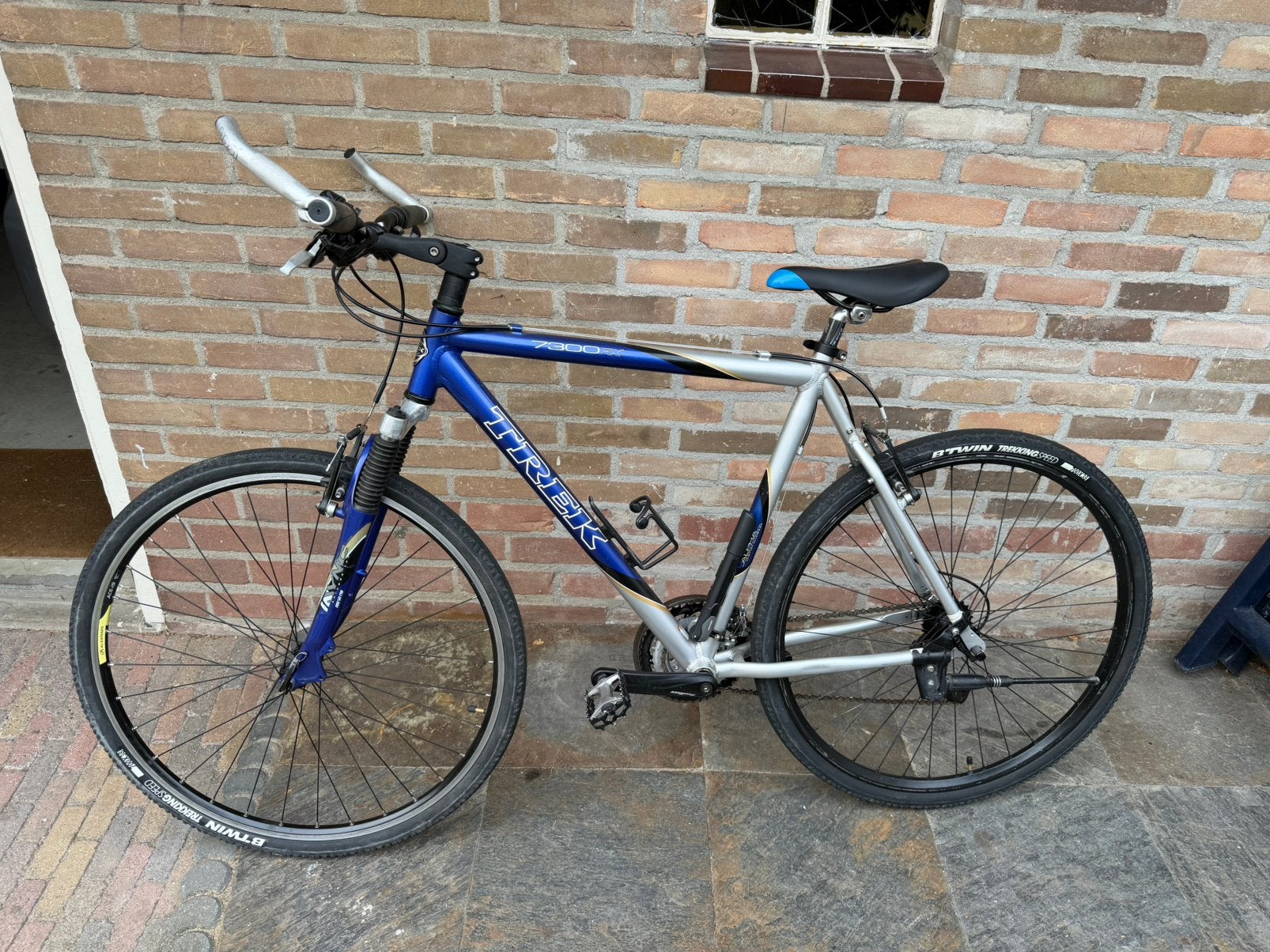 Trek 7300 FX mountainbike., Gebruikt, Vering, 10 tot 15 versnellingen, Velgrem