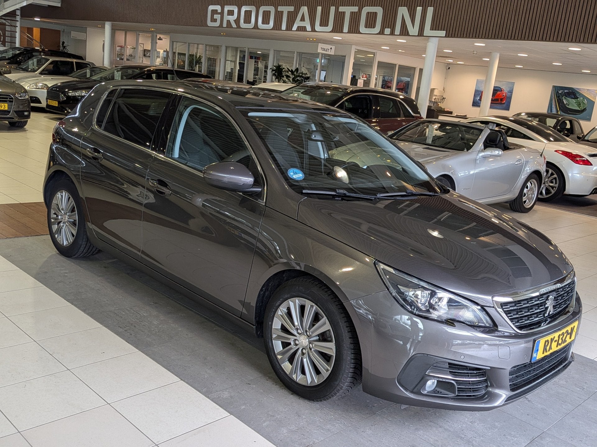 Peugeot 308 1.2 PureTech Allure Panoramadak, Airtco, Cruise, Voorwielaandrijving, Automatische klimaatregeling, Gebruikt, 1199 cc