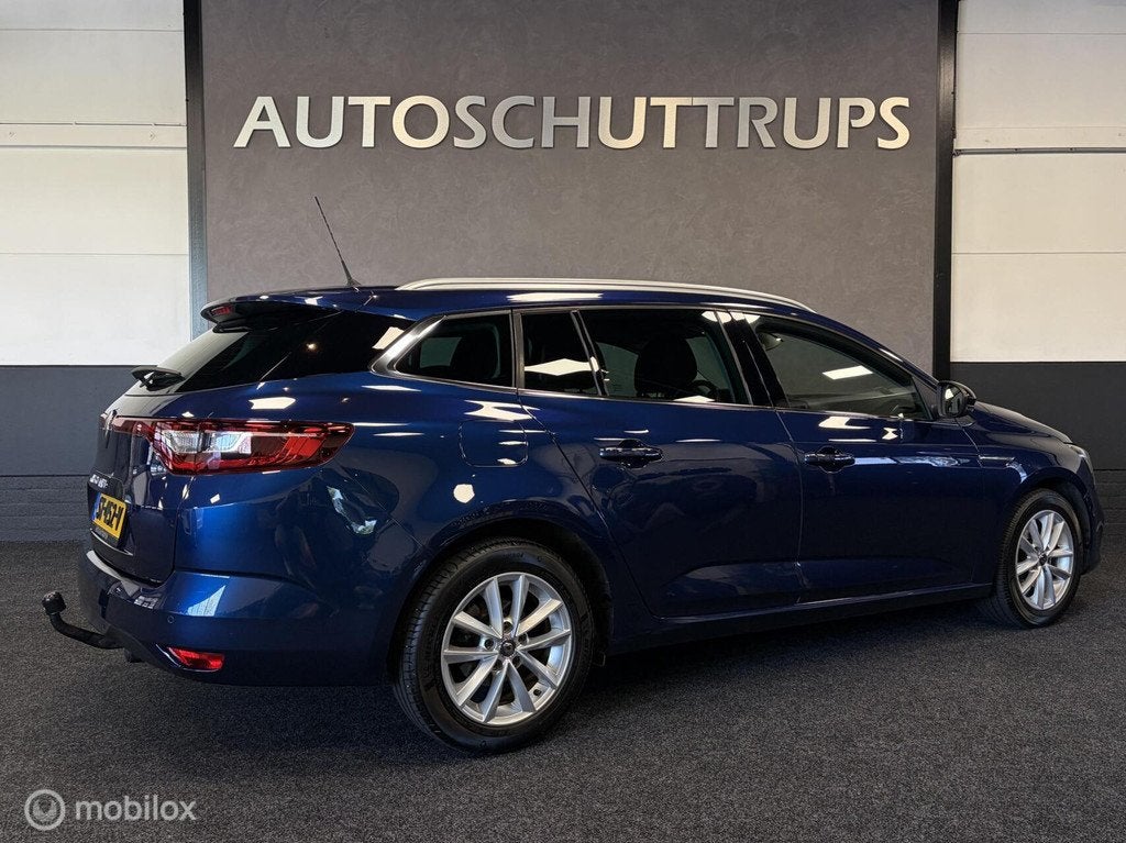Renault Megane Estate 1.2 TCe Limited CLIMA / CRUISE / NAVIG, Voorwielaandrijving, Gebruikt, 4 cilinders, Blauw