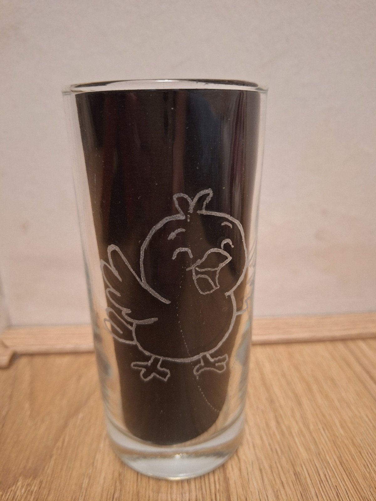 Gegraveerde longdrinkglas kuiken, Ophalen, Zo goed als nieuw, Frisdrankglas