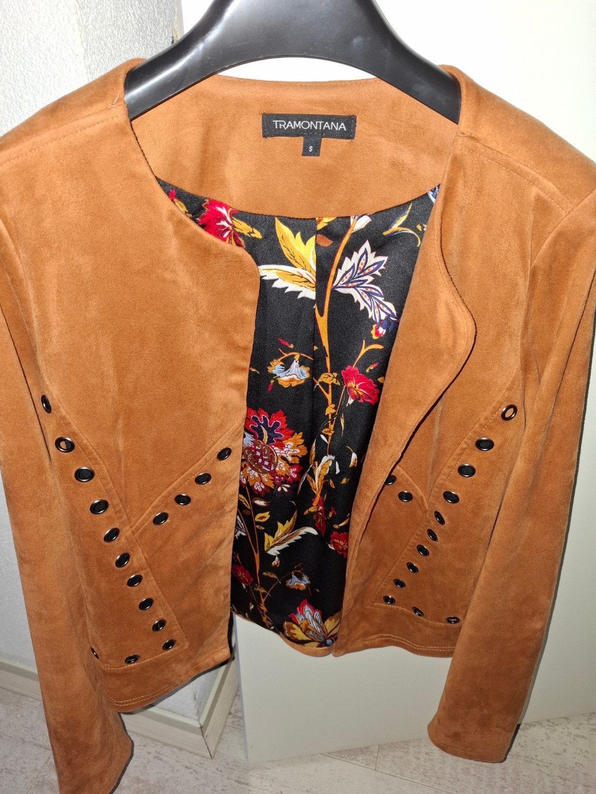 tramontana, Kleding | Dames, Ophalen of Verzenden, Nieuw, Maat 38/40 (M), Beige
