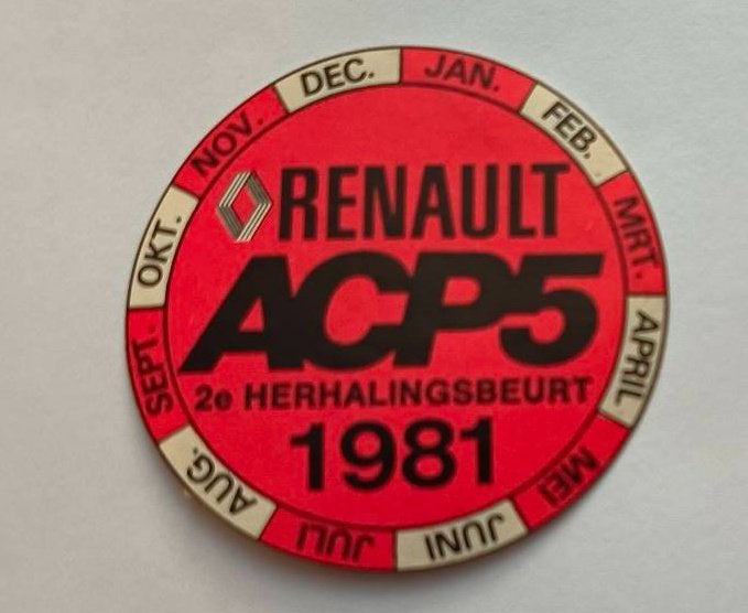 Sticker Renault ACP5 2e Herhalingsbeurt 1981, Ophalen of Verzenden, Zo goed als nieuw, Merk