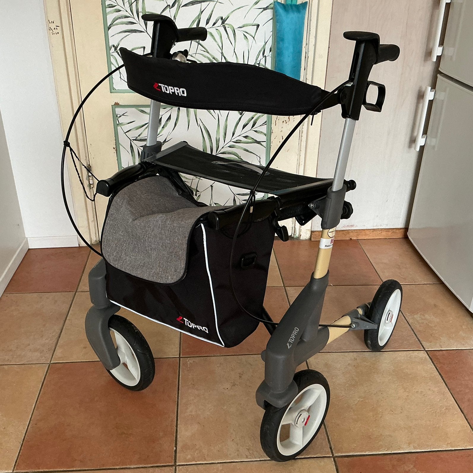 Luxe Topro Troja 5G Rollator Maat S. Als nieuw., Diversen, Rollators, Ophalen, Zo goed als nieuw