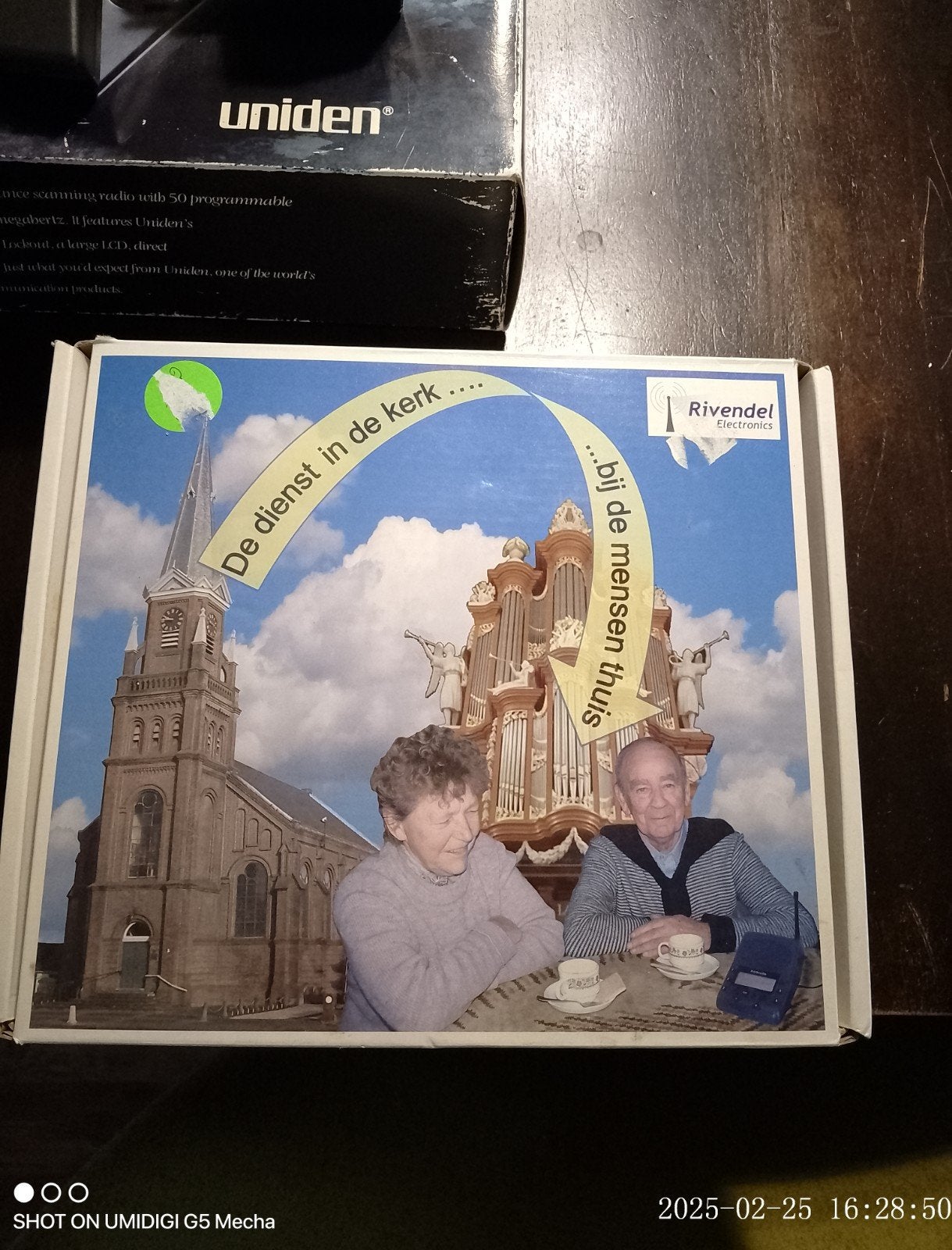 Kerkradio met opname functie., Telecommunicatie, Scanners, Ophalen of Verzenden, Zo goed als nieuw, 500 kanalen of meer
