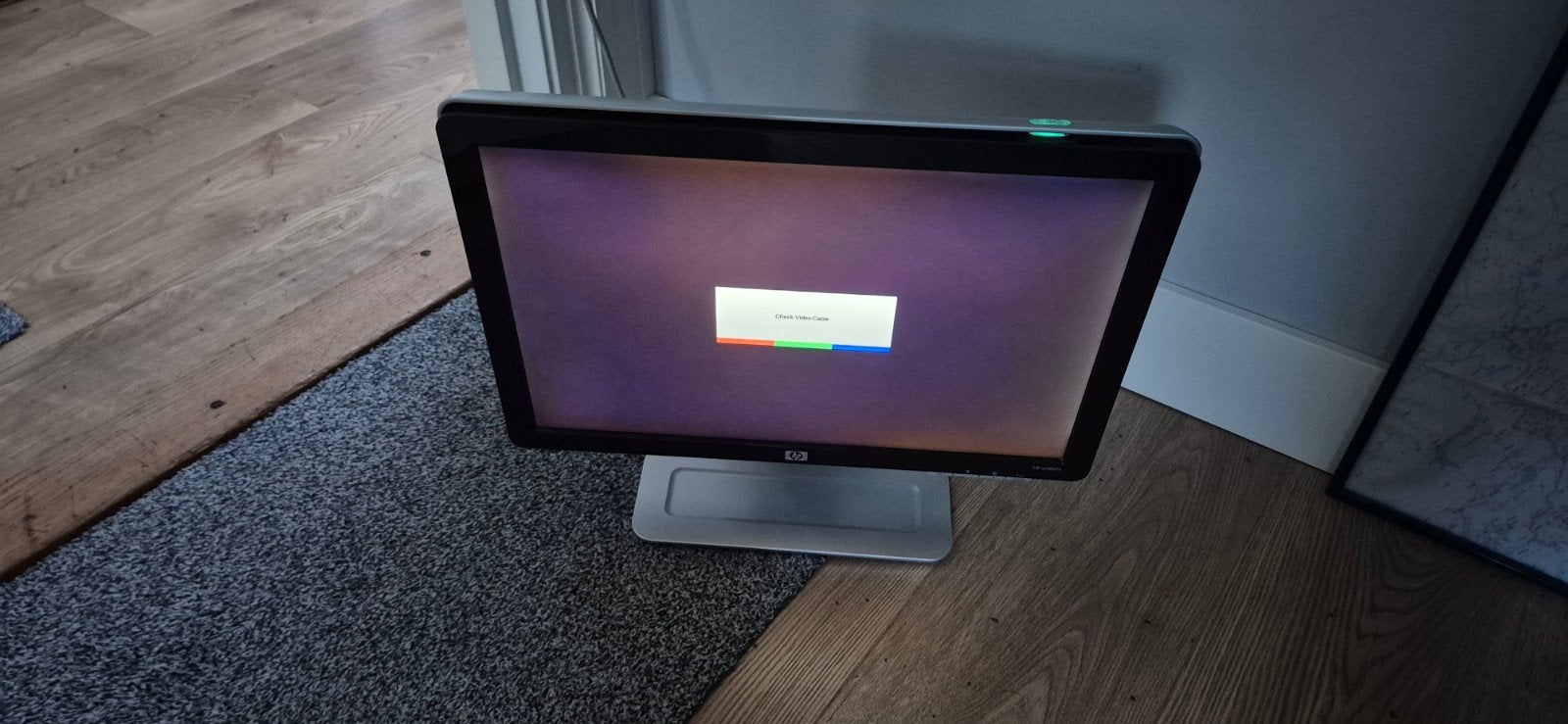 HP w1907v 19-inch LCD Monitor, Computers en Software, Ophalen, HP, LED, Gebruikt