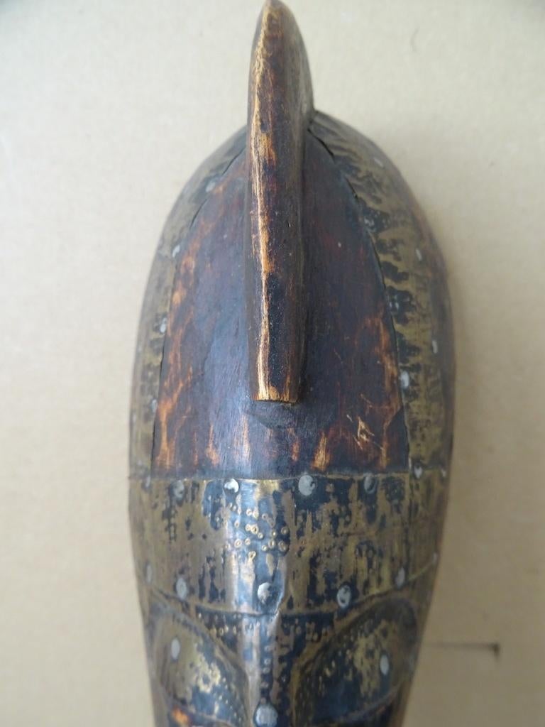 Houten masker Asmat Papoea Nieuw Guinea 33cm met koperbeslag, Ophalen of Verzenden
