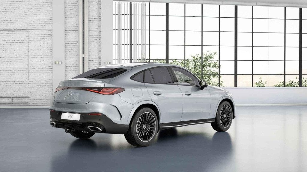 Mercedes-Benz GLC-Klasse Coupé 300e 4MATIC Business Solutio, Auto's, Mercedes-Benz, Automaat, Gebruikt, 4 cilinders, 2000 kg