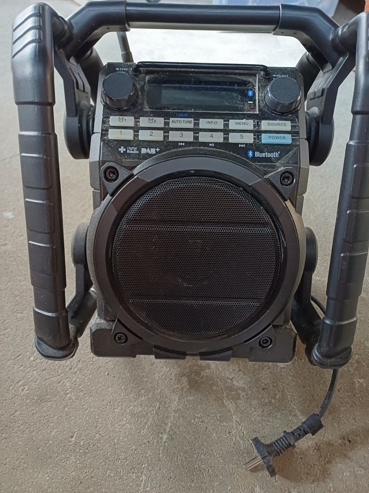 Perfectpro Teamplayer bouwradio - DAB+ en Bluetooth, Ophalen of Verzenden, Gebruikt, Bouwradio