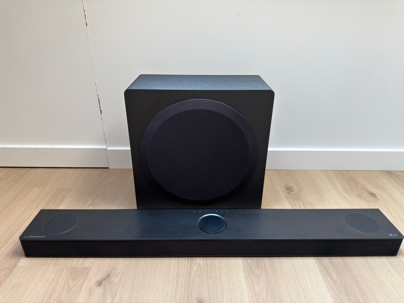 LG Dolby Atmos Soundbar met draadloze subwoofer SPQ8-W, Ophalen, Met externe subwoofer, Gebruikt