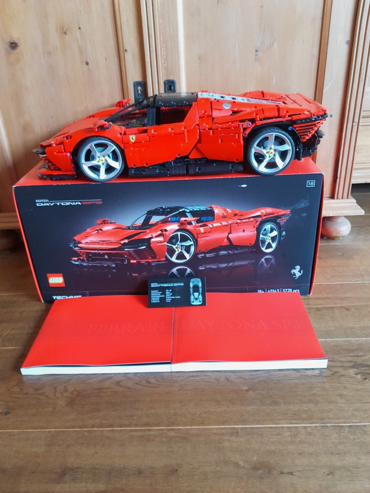 LEGO Technic 42143 Ferrari Daytona SP3, Kinderen en Baby's, Lego, Ophalen of Verzenden, Zo goed als nieuw, Complete set