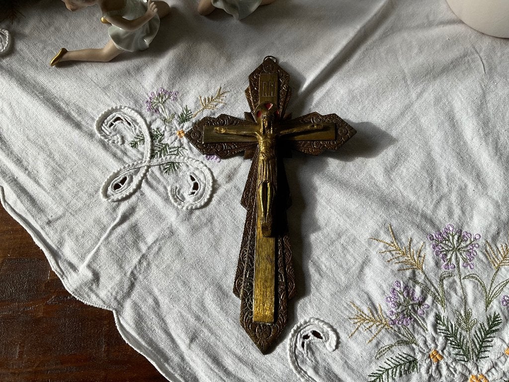 Oud Art Deco messing / brons kruisbeeld, Antiek en Kunst, Ophalen of Verzenden