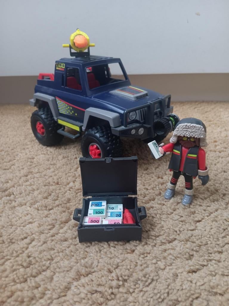 Playmobil 4x4 met geldkoffer en poppetje, Ophalen, Gebruikt