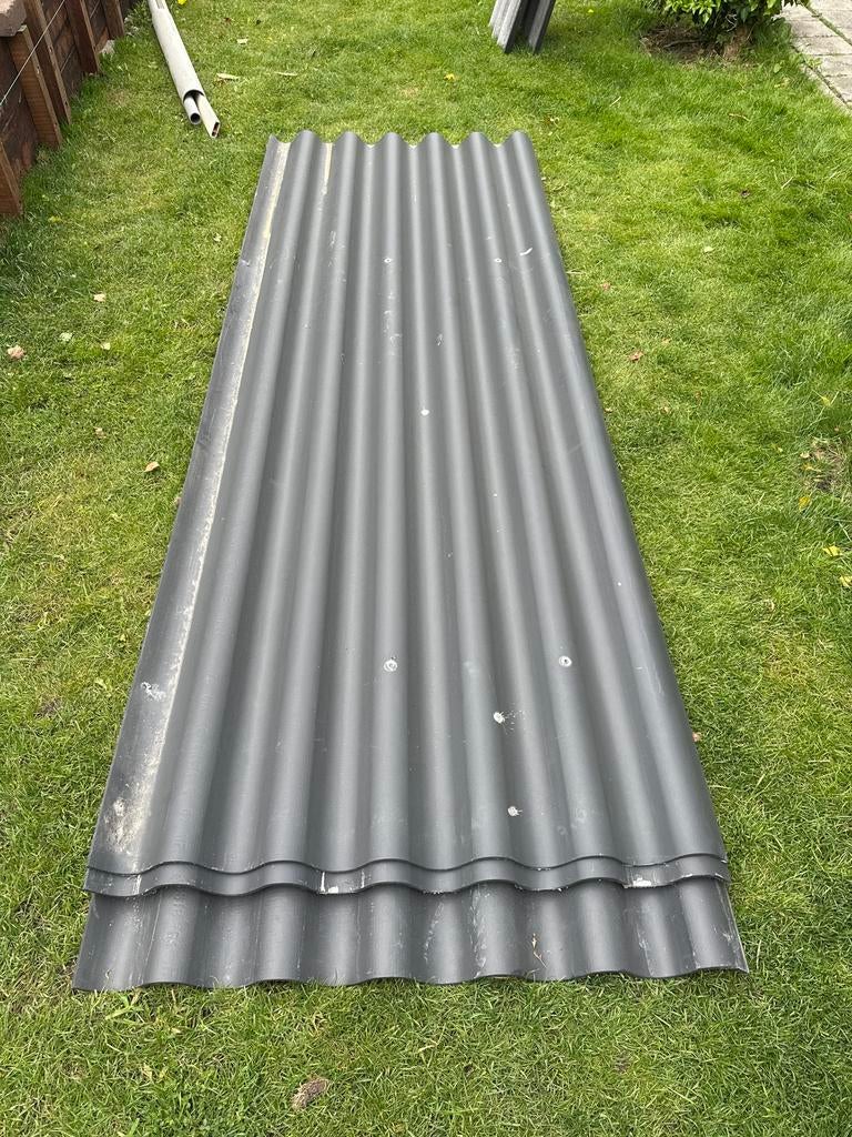 cement vezel Golfplaten 4 stuks en 1 kleinere, gebruikt, Doe-het-zelf en Verbouw, Dakpannen en Dakbedekking, Ophalen, Kunststof