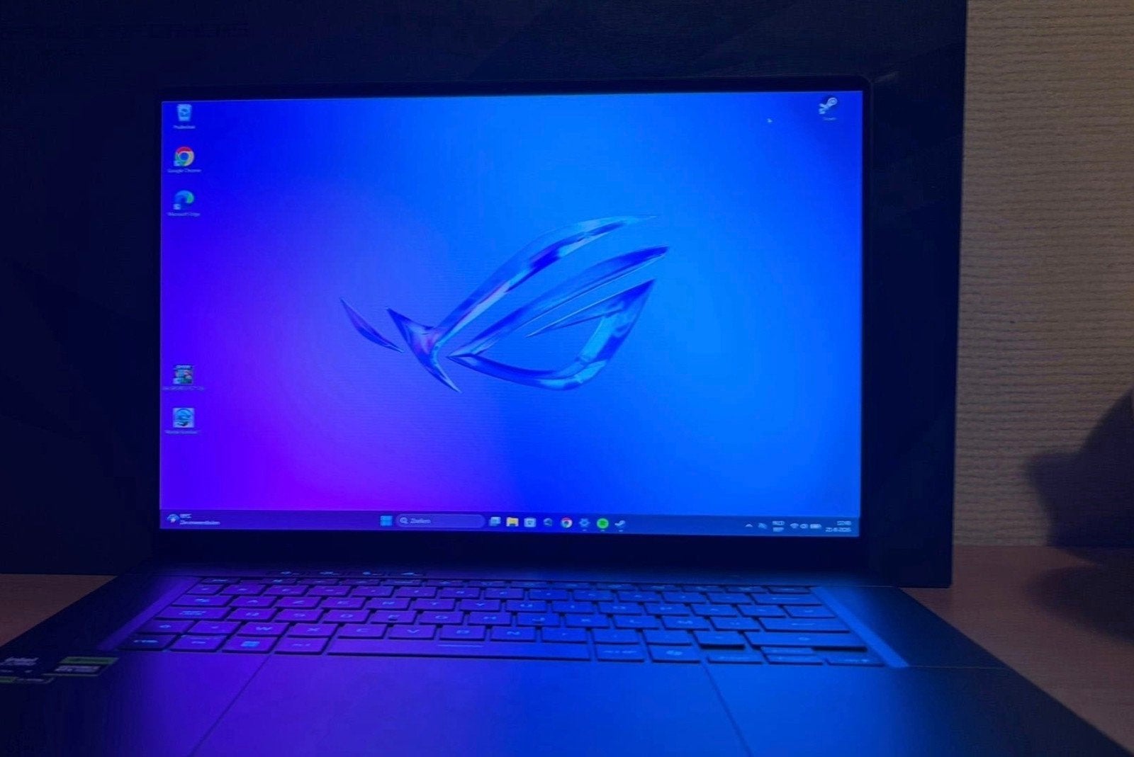 ASUS ROG Zephyrus G16 rtx 5090-ultra 9 285H- 240hz oled, Computers en Software, Windows Laptops, Ophalen of Verzenden, Zo goed als nieuw