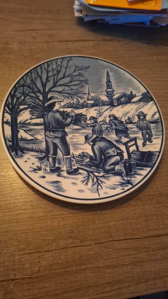 Delftsblauwe bordjes om op te hangen, Antiek en Kunst, Ophalen of Verzenden