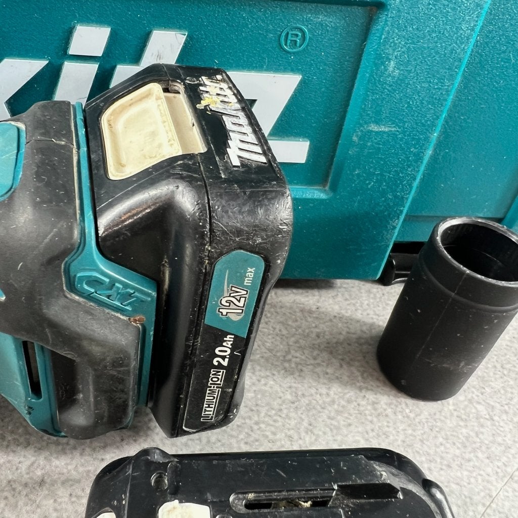 Makita TM30D Multitool | koffer,accu + opzetstuken | 413933, Ophalen of Verzenden, Gebruikt, Multitool, Makita