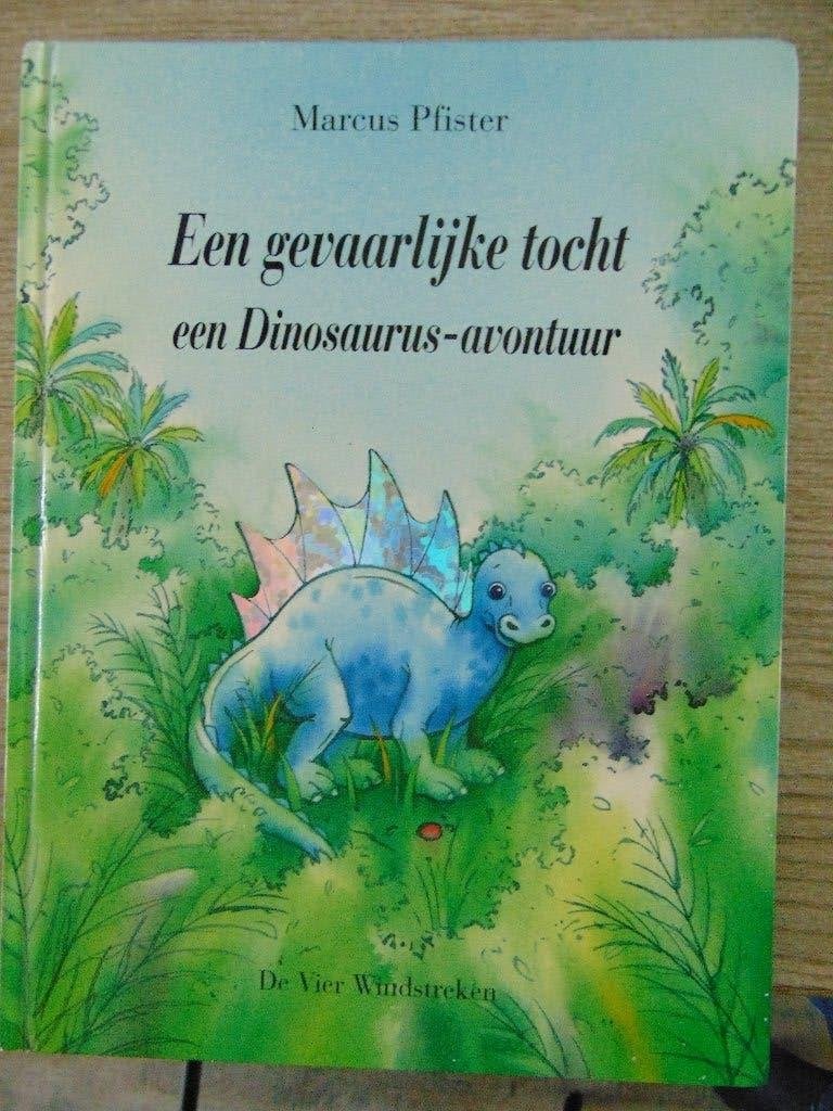 Een gevaarlijke tocht een dinosaurus-avontuur Marcus Pfister, Boeken, Ophalen of Verzenden, Gelezen, Marcus Pfister, Prentenboek