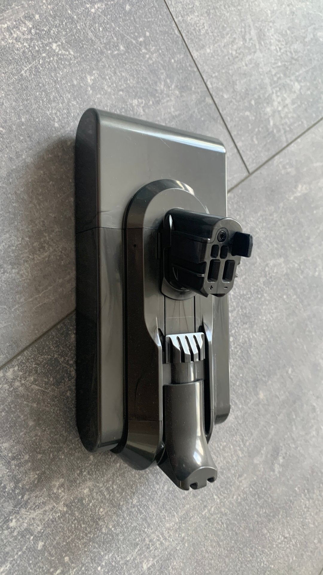 Dyson accu sv17 werking onbekend, Ophalen, Gebruikt
