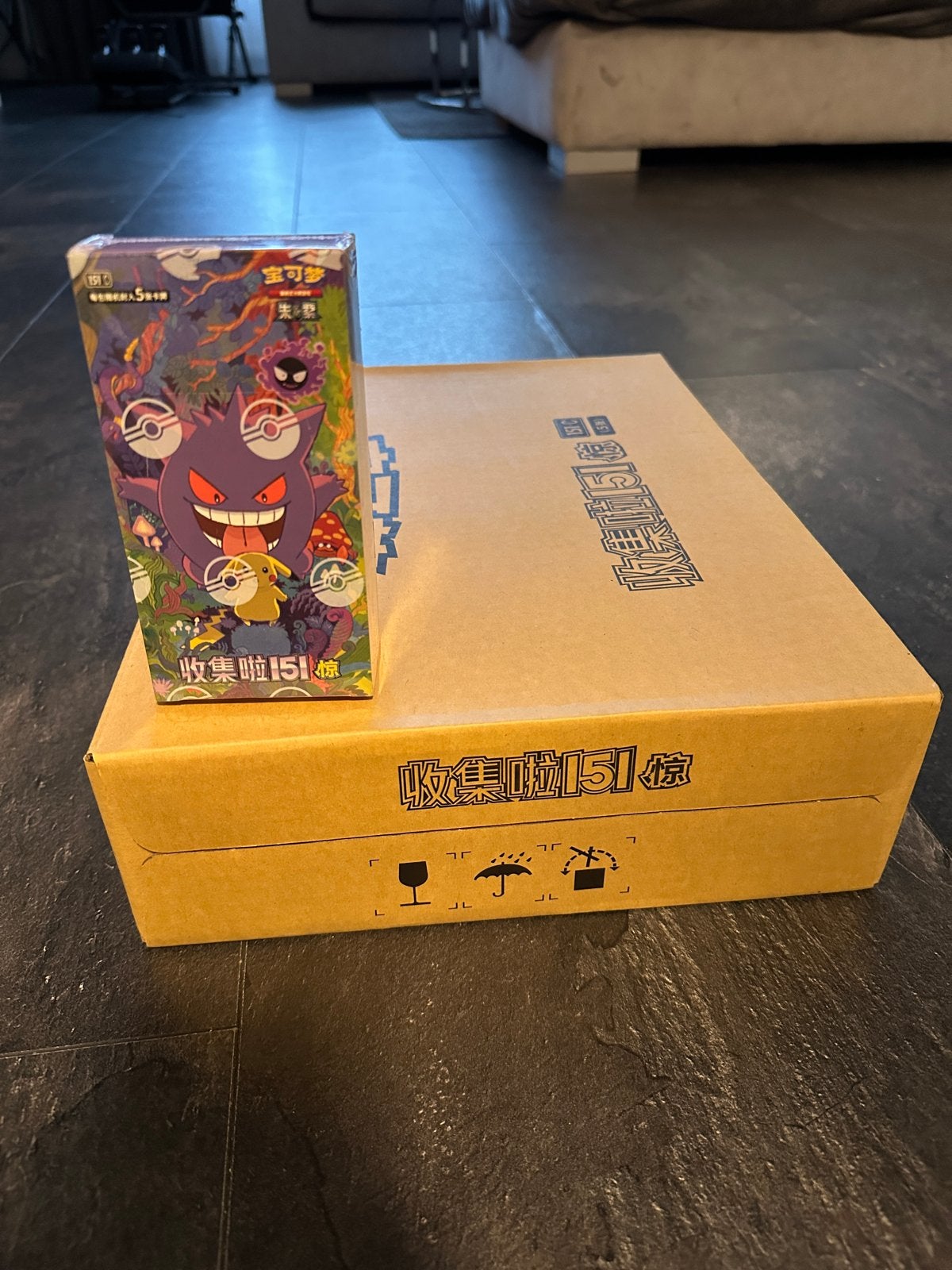 100% origineel 151CBooster Box Case(Chinees) 100% orgineel, Hobby en Vrije tijd, Verzamelkaartspellen | Pokémon, Ophalen of Verzenden