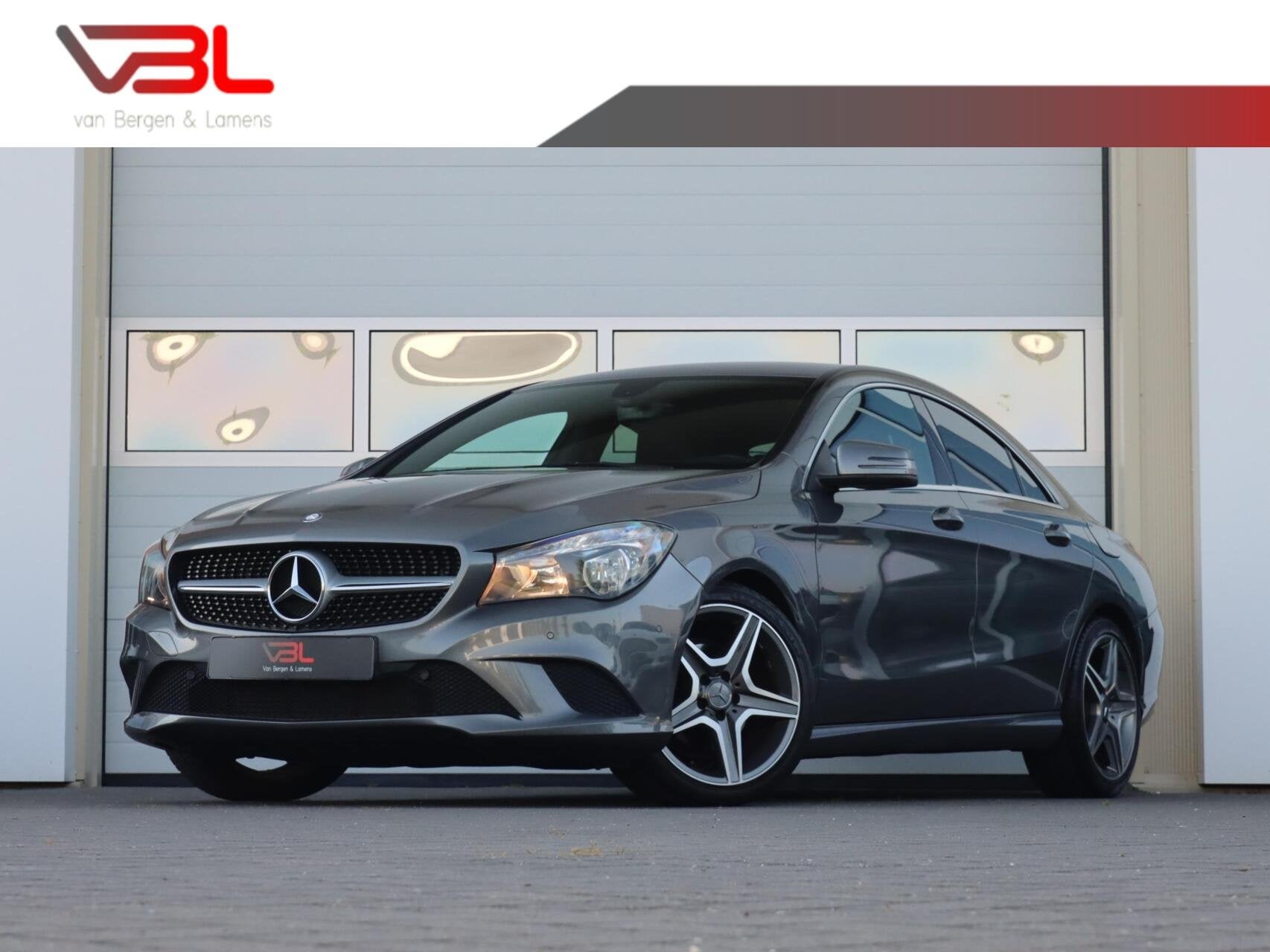 Mercedes CLA-klasse 180 Business | Unieke km-stand! |, Voorwielaandrijving, CLA, Gebruikt, 4 cilinders
