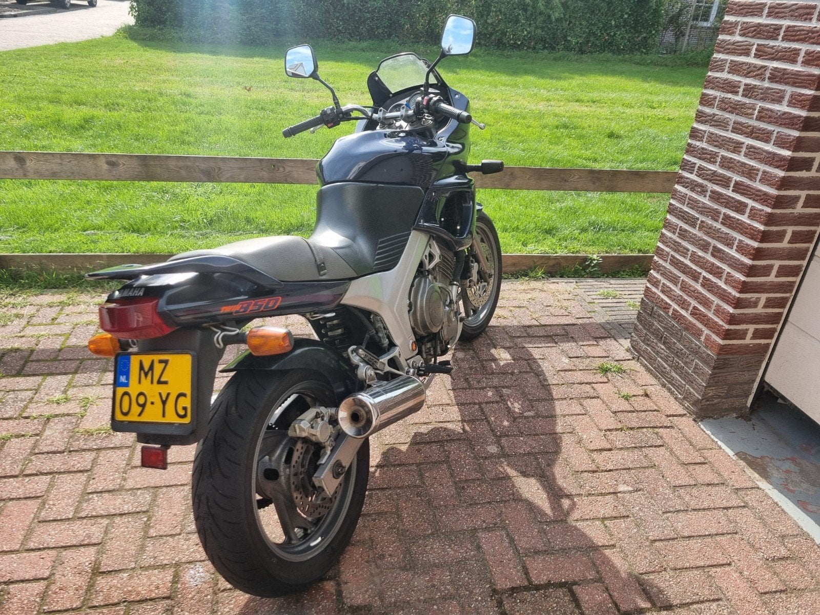 Yamaha TDM 850, Motoren, 2 cilinders, Gebruikt, Particulier, Toermotor