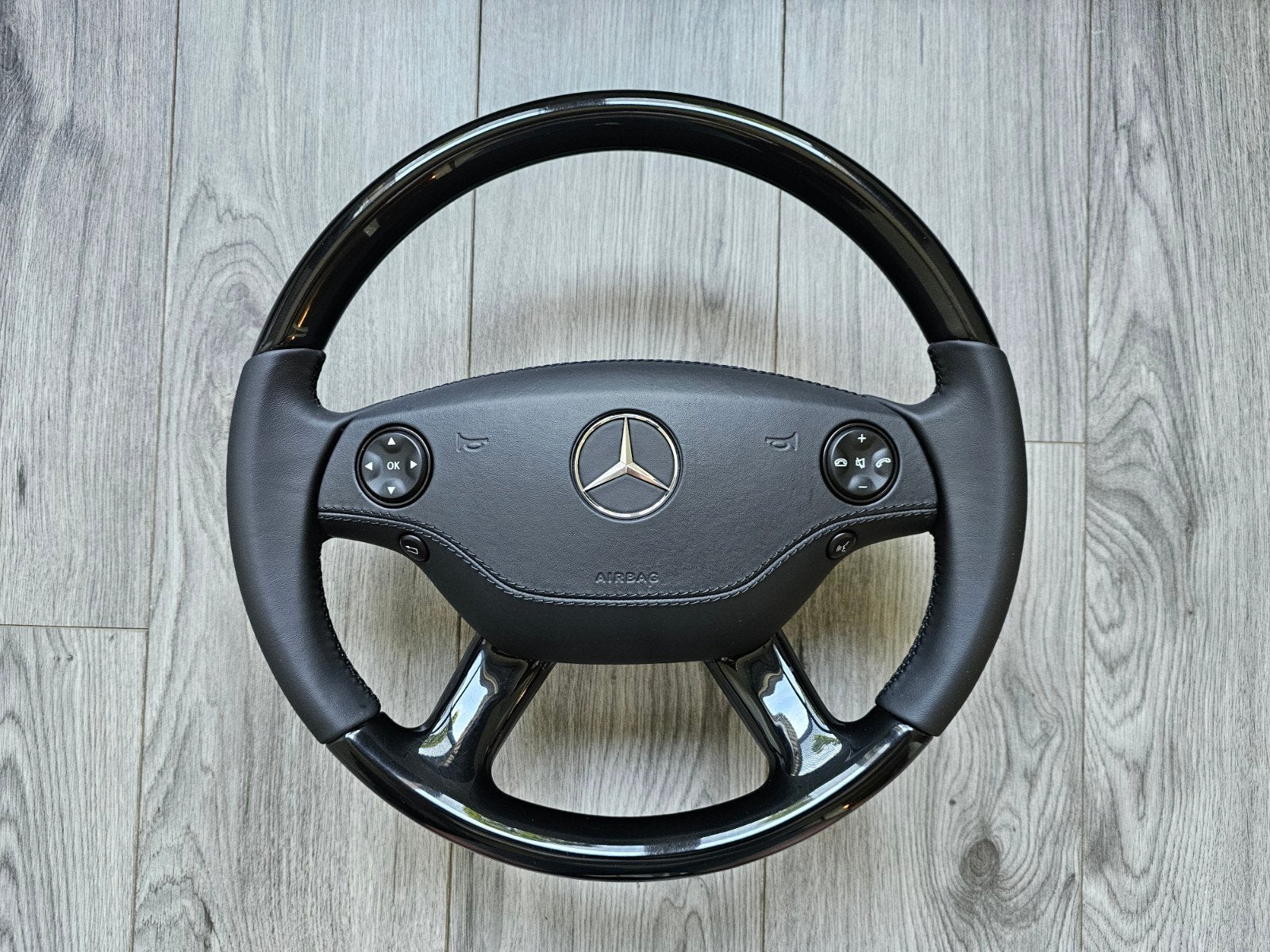 W221 Designo Stuur Nieuw Bekleed incl. Airbag (Pre-facelift), Ophalen, Nieuw, Mercedes-Benz