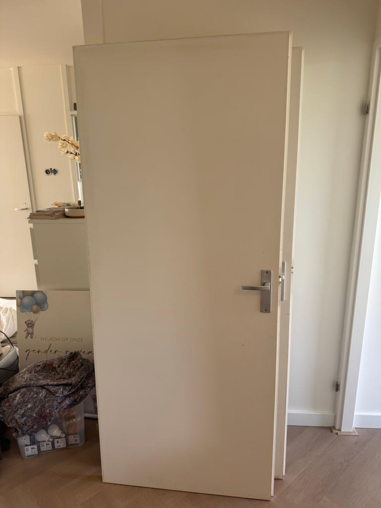 Gebruikte Opdekdeur 83x201,5cm, 38mm dik, rechtsdraaiend, Doe-het-zelf en Verbouw, Deuren en Horren, Gebruikt, 80 tot 100 cm, Binnendeur