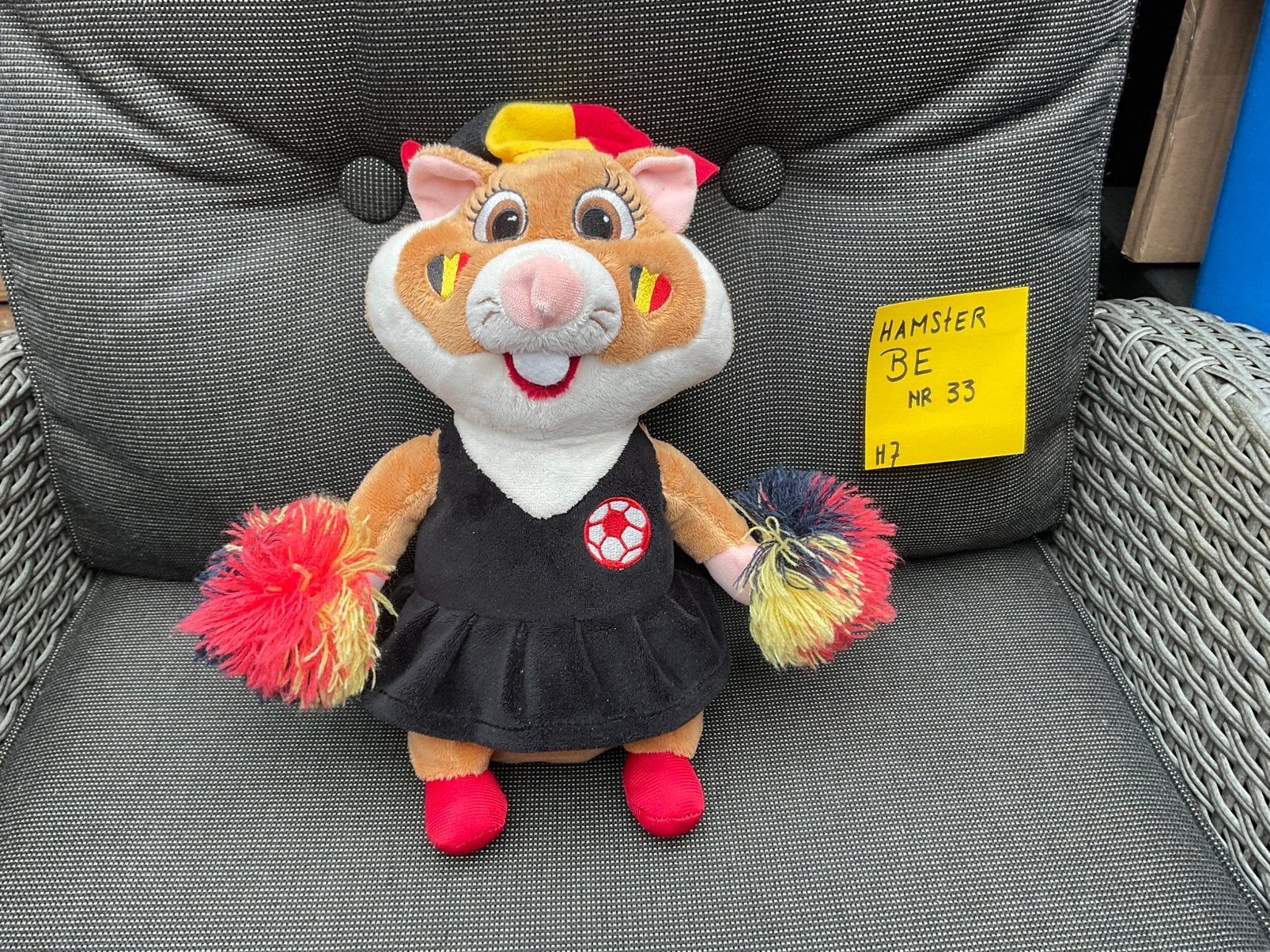 Gebruikte, gerepareerde, Belgische voetbal meisje hamster, Verzamelen, Supermarktacties, Albert Heijn, Ophalen