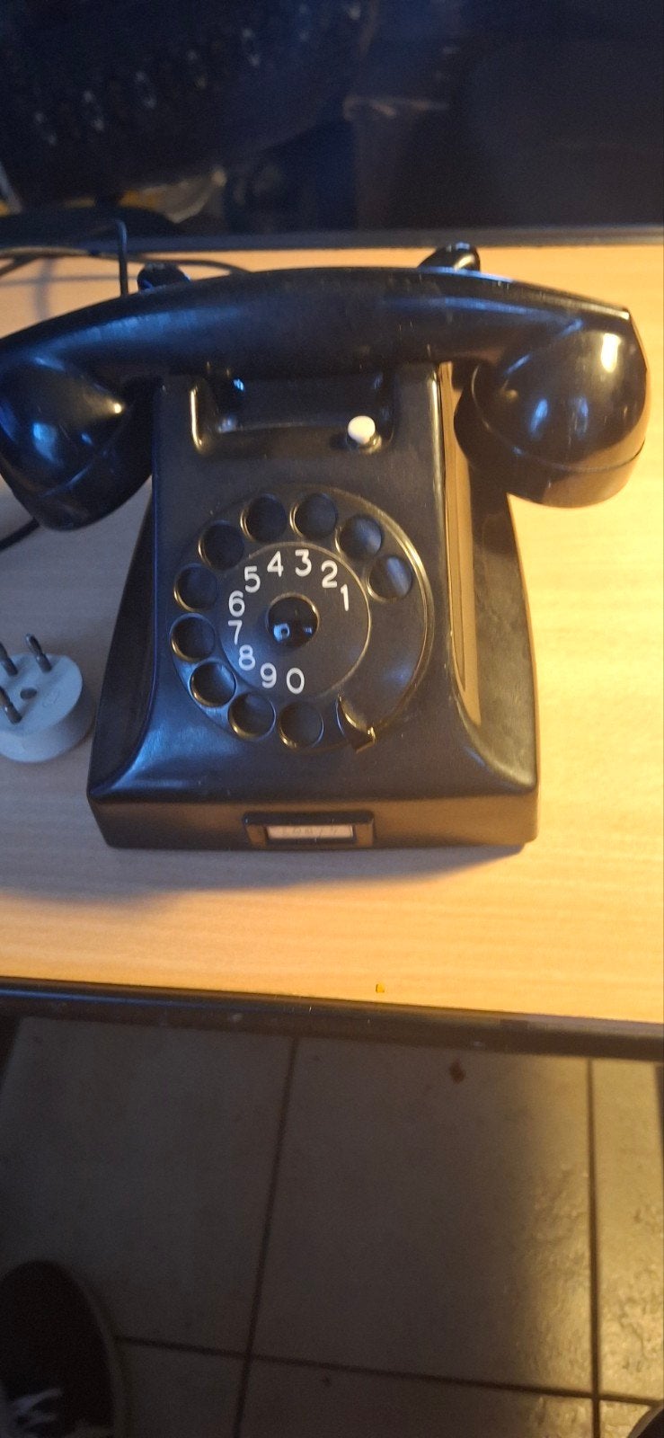 Ericsson tafeltelefoon 1951, Ophalen of Verzenden