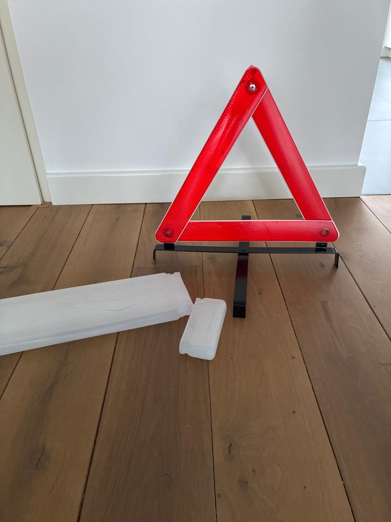 Gevarendriehoek voor auto - Veiligheid op de weg, Ophalen of Verzenden, Zo goed als nieuw
