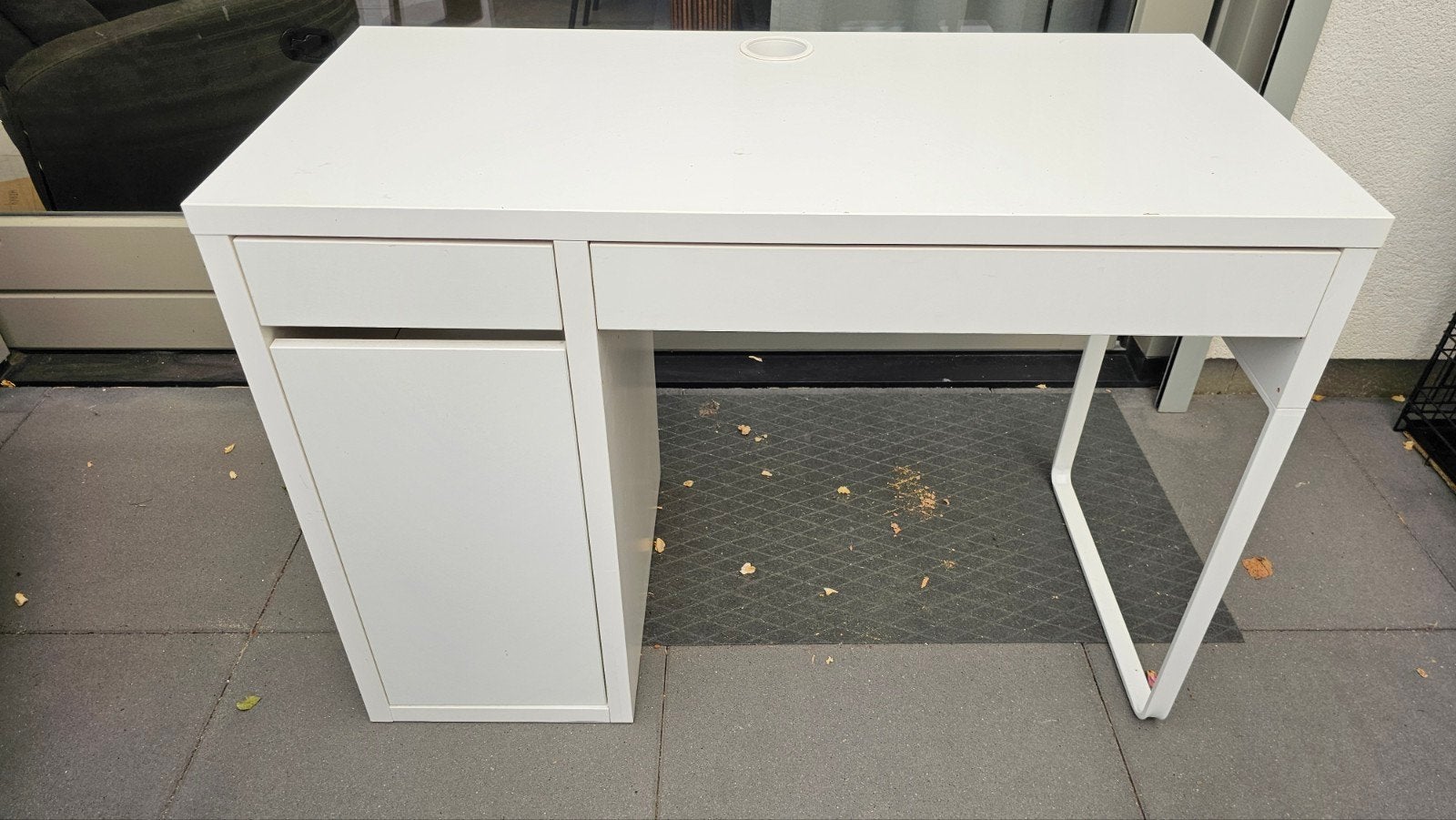 IKEA Micke Bureau - Wit - 105 cm breed, Ophalen, Gebruikt