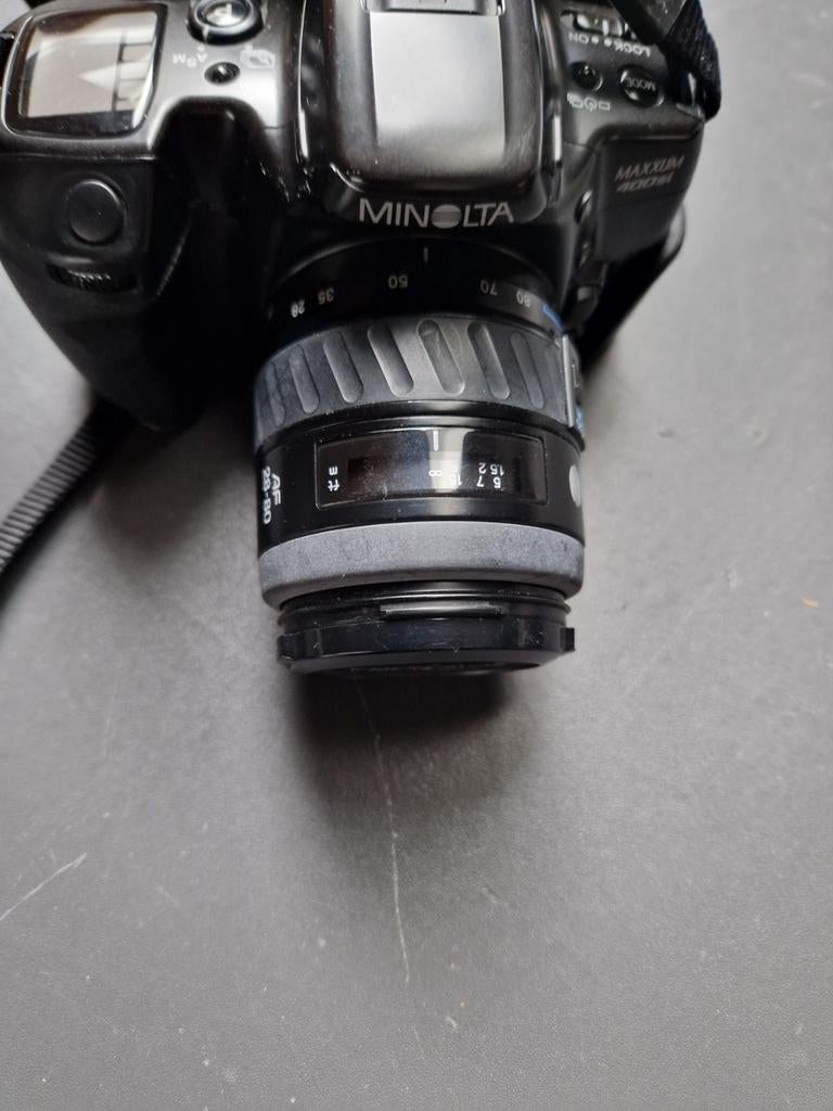 Minolta Spiegelreflex Camera 400si met 28-80mm lens en tas, Ophalen of Verzenden, Gebruikt, Spiegelreflex, Minolta