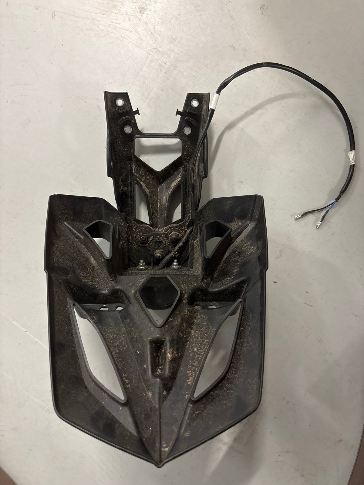 Originele kentekenplaathouder Yamaha TMAX 560 (2021), Auto diversen, Ophalen, Zo goed als nieuw