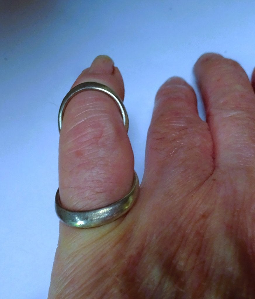 Zilver(?)-kleurige spalkring, Overige materialen, Gebruikt, Verzenden, Kleiner dan 17