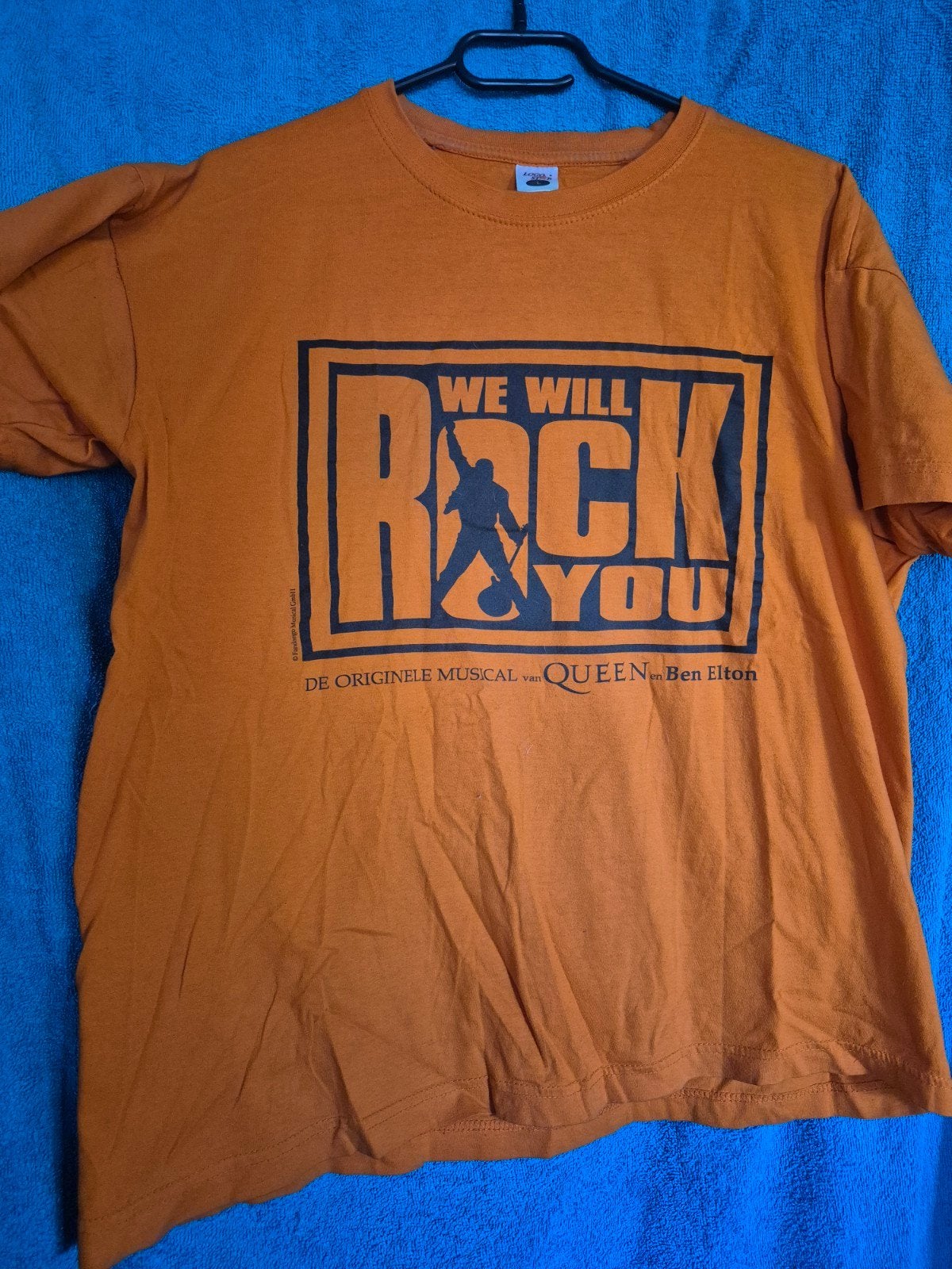We Will Rock You T-shirt - Queen Musical - Maat L, Ophalen of Verzenden, Zo goed als nieuw, Oranje