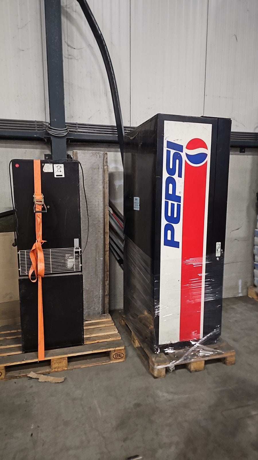 2x Frisdrankautomaten: Grote Pepsi en Kleine Drankautomaat, Ophalen of Verzenden