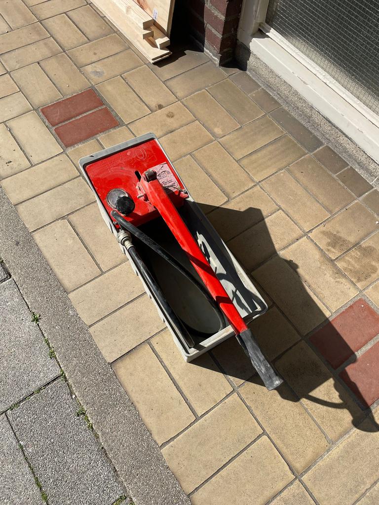 RIDGID 1450 Hydraulische Druktestpomp / Perspomp, Doe-het-zelf en Verbouw, Gereedschap | Handgereedschap, Ophalen, Gebruikt