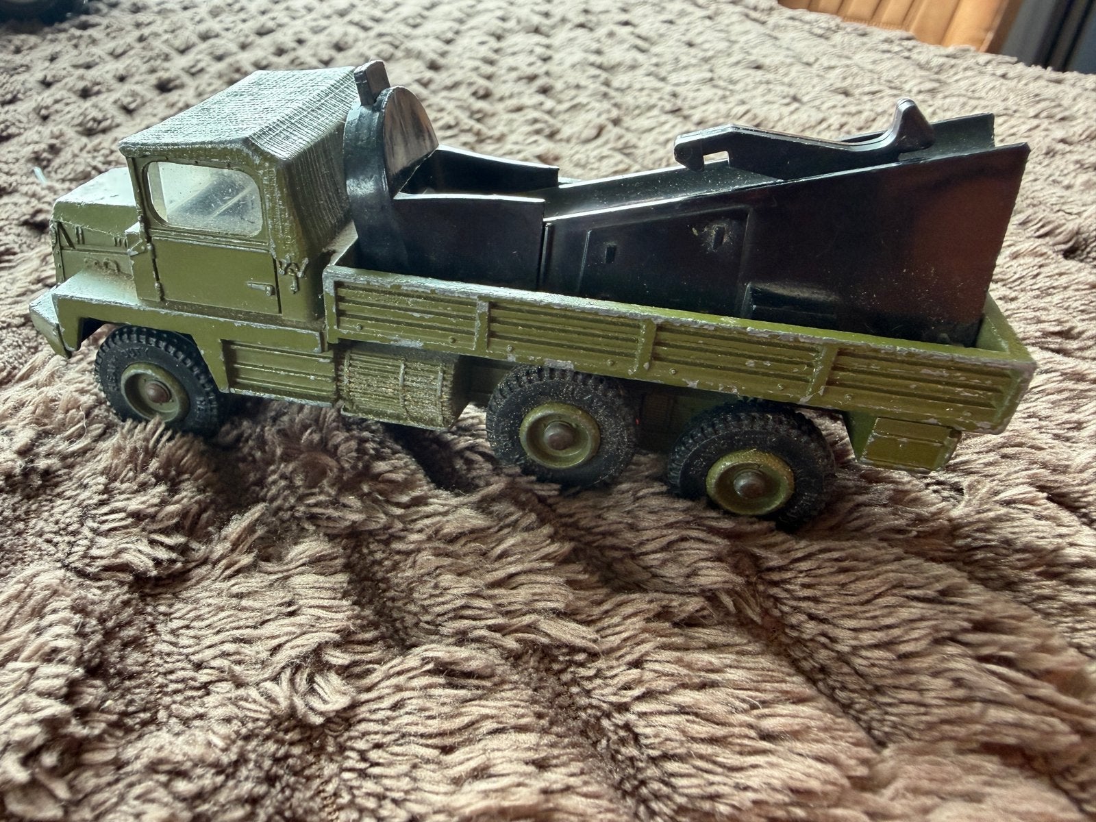 Dinky toys berliet gazelle missile launcher, Ophalen of Verzenden, Zo goed als nieuw, Auto, Dinky Toys
